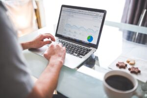 استخدم الكلمات الرئيسية الصحيحة