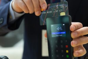 هل كتابة المقالات مربحة