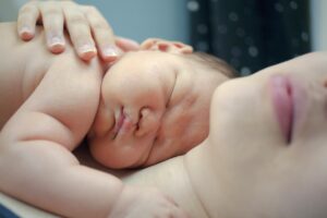 أنواع تركيبات حليب الرضع