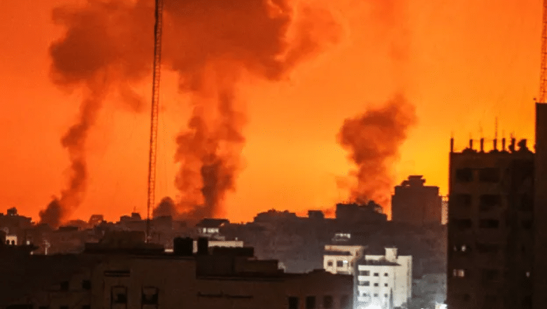 طوفان الأقصى - اليوم الـ 22 المقاومة في غزة تصد توغل للجيش الاسرائيلي وتمطر تل أبيب بوابل من الصواريخ