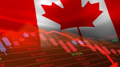 canadian flag and economic downturn with stock exchange market indicators in red.jpg s1024x1024wisk20cDmDr5FtKmR3d ytdPGp 6merCzMCRVoK9ruw9BZgBAo