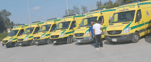 سيارات إسعاف مصرية إلى الجانب الفلسطيني من معبر رفح، في تحرك استعداداً لنقل 81 جريحا فلسطينياً من غزة.