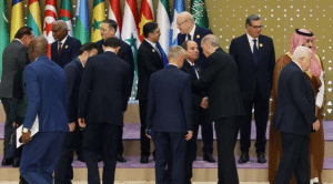 خلاف حاد في القمة المشتركة الدول العربية والمسلمة