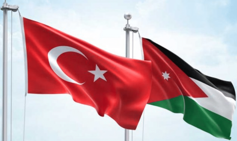 تركيا والأردن تشحن الطماطم الى دولة الاحتلال إسرئيل